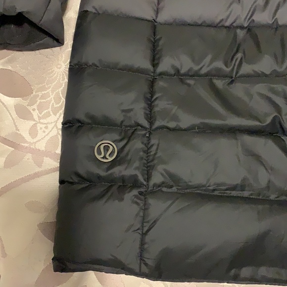 Lululemon down jacket - Picture 4 of 5